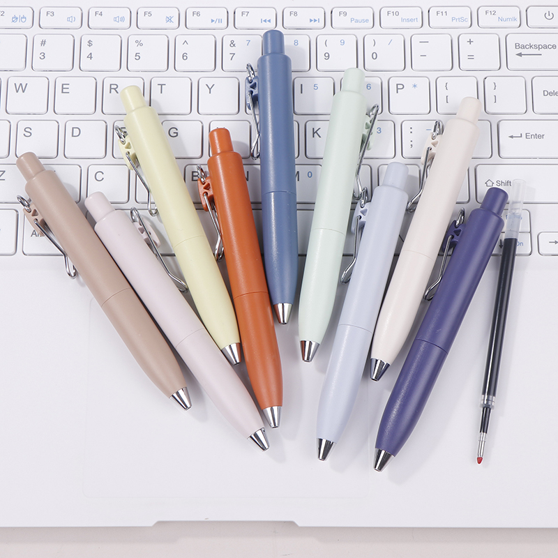 قلم Uniball Mini المحمول، قلب  - مراجعة Writing Tools وسعره